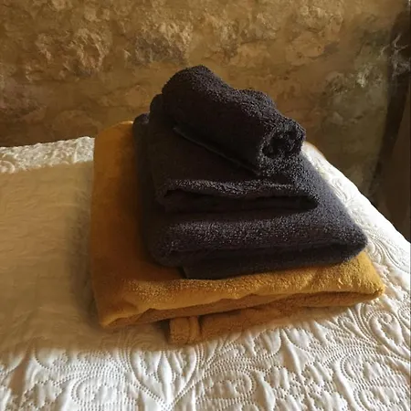 Frühstückspension Les Gonies - Amande Mauroux (Lot)