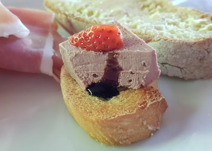 Les Gonies - Amande 3*