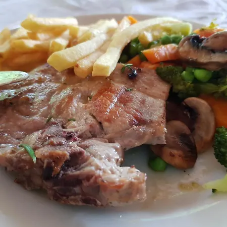 Les Gonies - Amande 3*